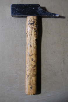 Hammer